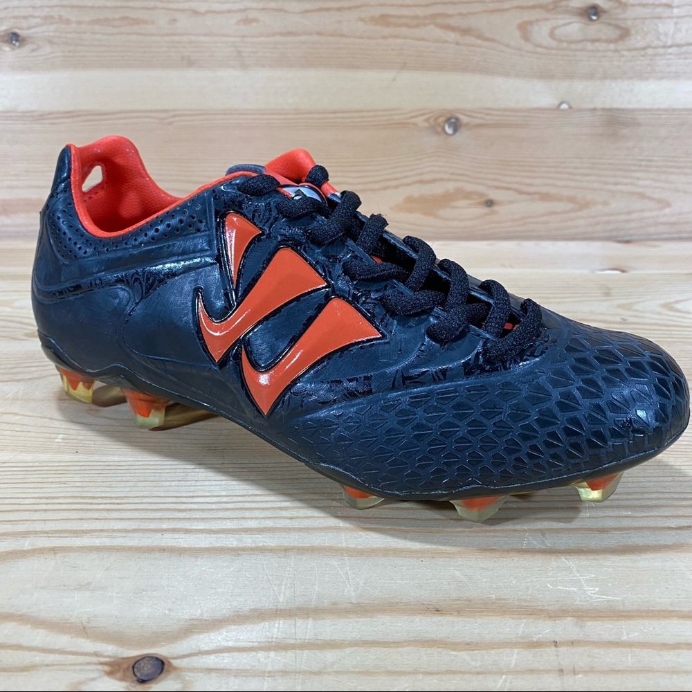 NIB Warrior Youth Skreamer Soccer Lacrosse Field Hockey Cleat  Black/Orange